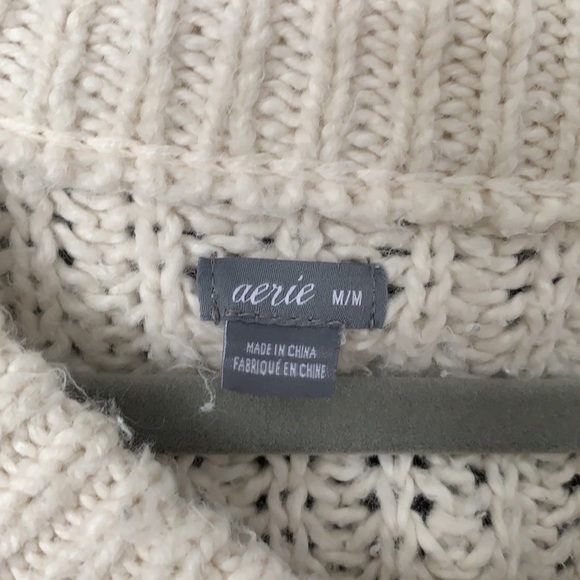 Aerie oversized knit sweater - Picture 3 of 3